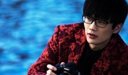 娱乐圈歌手爆料是谁呀,揭秘神秘人物身份大揭秘